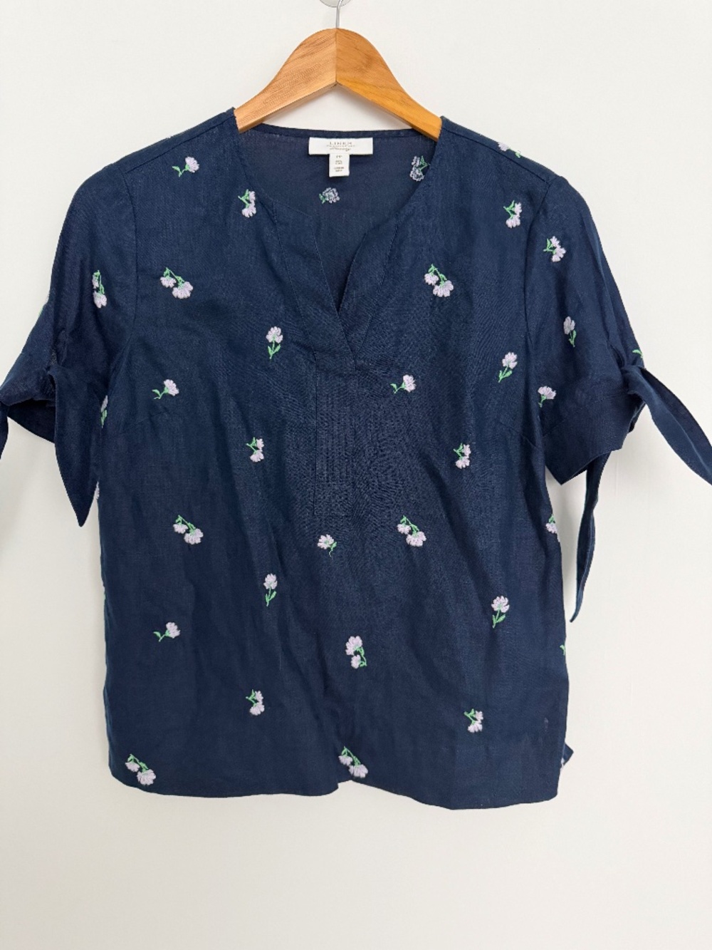 Linen Charter‎ Club Luxury Navy Blue floral embroidery tropical coastal resort